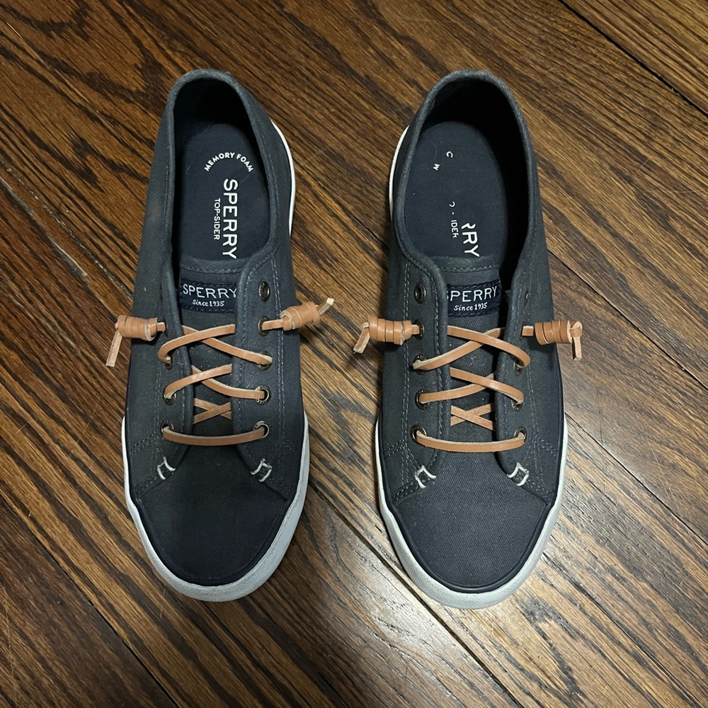 Sperry Top-sider navy blue shoes, size 6.5